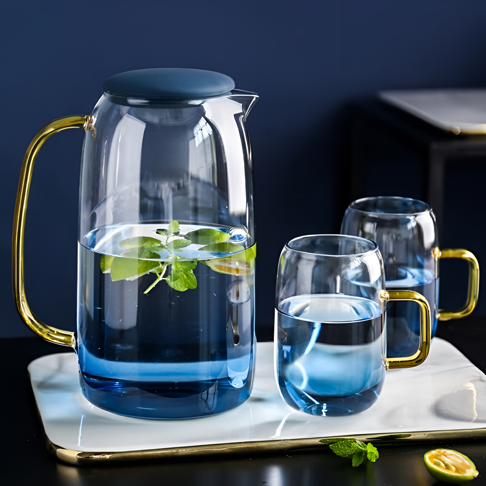 Azure Ombre Glass Pitcher Set | Skuggor